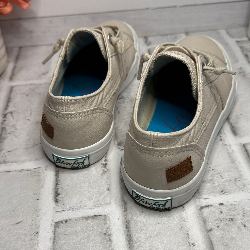 Blowfish Malibu Play‎ Cream Faux Leather Slip On Sneakers Low Top Women 7.5 - Picture 5 of 7